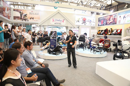 i-baby�ɞ�CBMEչ��(hu��)���c(di��n)��i-mummy�W���ǈ�(ch��ng)