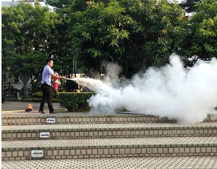 ��·�Ҽ��M(j��n)����������(x��)������(qi��ng)�T��������ȫ���R(sh��)