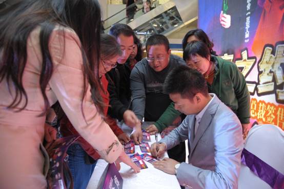 ���z�Ҽ���ͬ��BOX����Ҋ������pϲ��Ʒ��A�M��Ļ