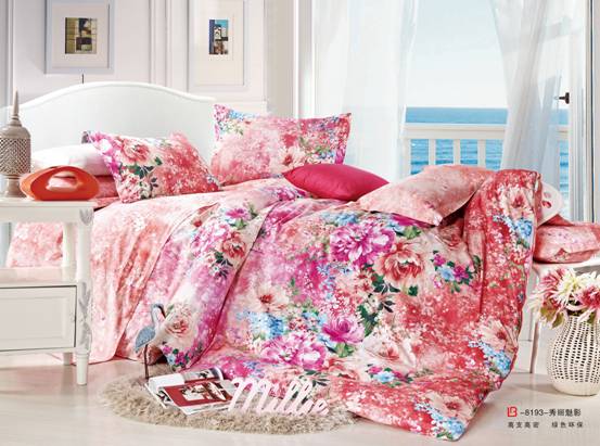 ɼɼ�Ҽ��������L(f��ng)�񣬌m͢����