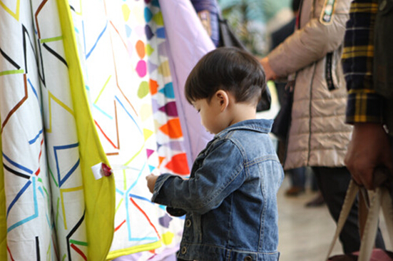 ���R���Ҽ�2015s/s��Ʒ�l(f��)�����A�M��Ļ