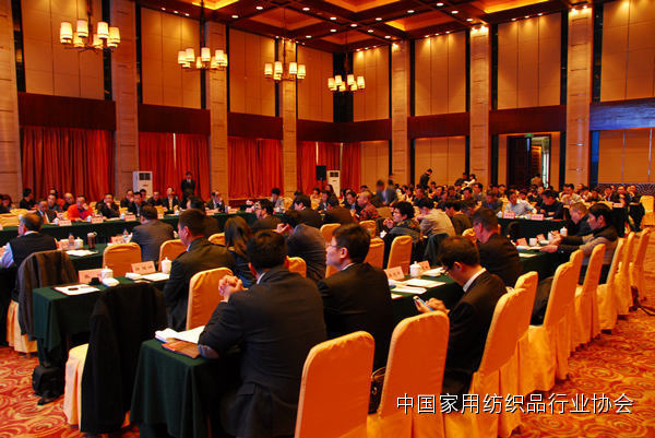 2014�Ї��Ҽ��f(xi��)����ˇ��ί������B�d���_