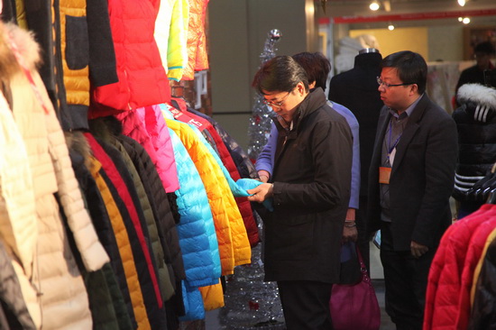 �𲩕�(hu��)�_(k��i)Ļ�����˚����߿Ƽ���(chu��ng)��a(ch��n)Ʒ��(l��i)�u