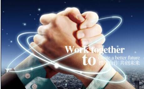 ���ˍu�Ҽ�2015������Ʒ�b�p���߽�(j��ng)�N����Մ���A�M�Y(ji��)����