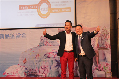 ʥ���R2015�괺����ƷƷ�b��(hu��)ʢ���_(k��i)��