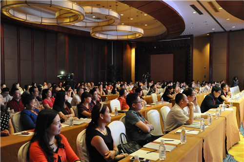 ���\�C�|�����|�����C�Ҽ�2015�ﶬ��Ʒ�l(f��)�������_