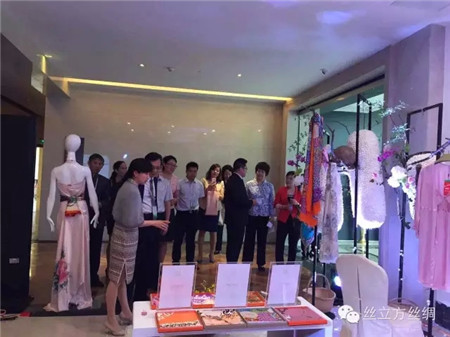 �z�����������ΘI(y��)���ɞ��ِΨһ��Ʒٝ����