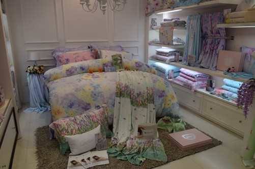 ���A•���𺽡�