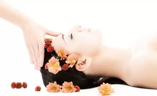 Ů�����@�ӟ��ɵ����z���D��zS+��Ů�������