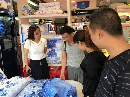 ���m2016���Ҽ����M(f��i)��Ʒ���\(y��n)�I(y��ng)��ӑ��(hu��)����վ��-����վ�F(xi��n)��(ch��ng)�^Ħ