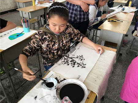 ���m2016���Ҽ����M(f��i)��Ʒ���\(y��n)�I(y��ng)��ӑ��(hu��)����վ��-����վ�F(xi��n)��(ch��ng)�^Ħ