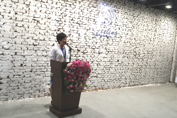 ���`����Ҋ����----FEELINGƷ�ưl(f��)����(hu��)�ڱ��������(gu��)�Hˇ�g(sh��)�@�^(q��)�e��