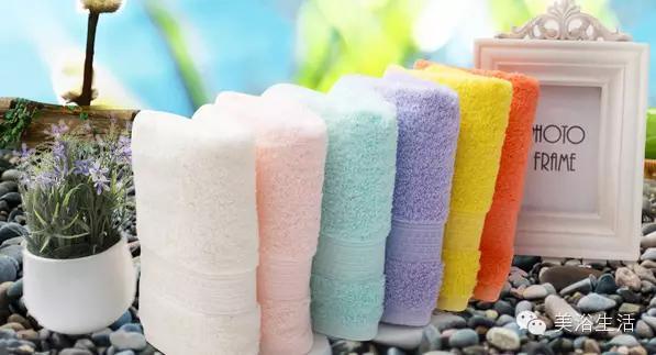 ��ԡ���������ɫ��