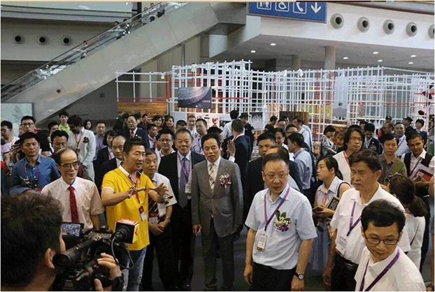 2016���ڇ�(gu��)�H�Ҿ�ܛ�b���[��(hu��)¡���_(k��i)Ļ