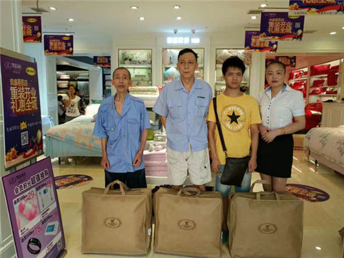 �Pʢ�Ҽ����(y��ng)���(y��ng)�꣺������Ş�������b����(j��)�_(k��i)�I(y��)