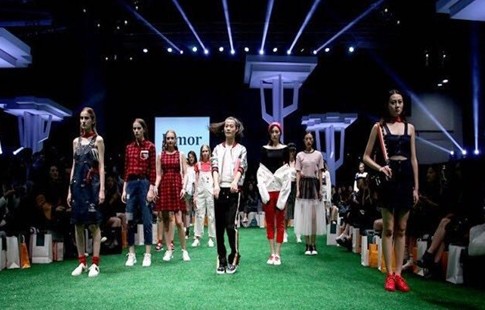 ������ҹ���z�I�ИI(y��)High��ͣ