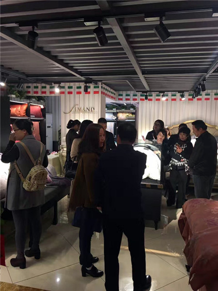 �����Pʢ�Ҽ������҈@�Ҿ����^��һվʽ�w��^ʢ���_Ļ