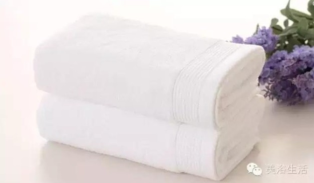 ��ԡ����Ƶ�Ĵ�����ë����ԡ���ʲô���ǰ�ɫ����