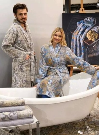 ��ԡ������m�˸��Ҽ�չ��һ�lԡ�����Ҹ�4.0��