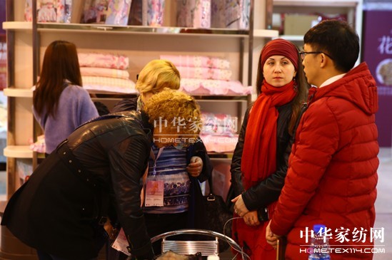 ͸ҕ�^����(sh��)��(j��)��̽�ش����Ҽ�չ��ݣ���Ʒ�Q(m��o)��͹�@������չ(li��n)��֮���|�L(f��ng)���M��������