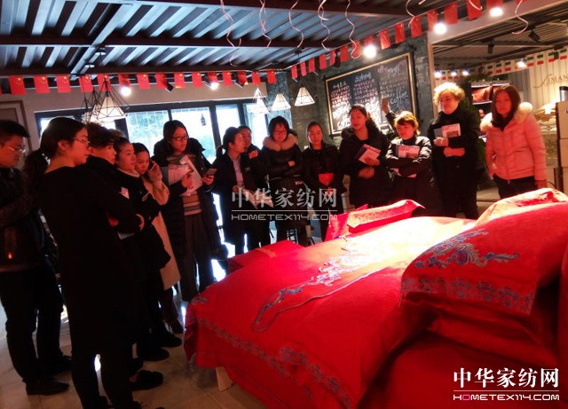 �Pʢ�Ҽ�2017������Ʒȫ��(gu��)Ѳ����Ӗ(x��n)��(hu��)����һվ�ڽ�����ʽ���_(k��i)�Ļ��