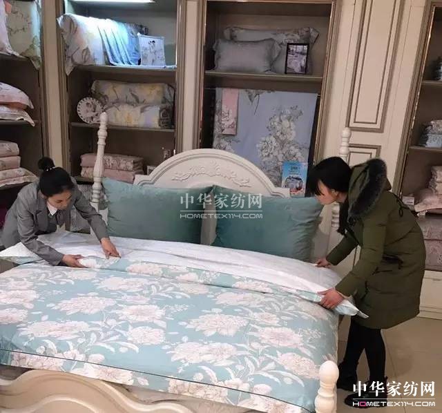 �R�����������\�����x����