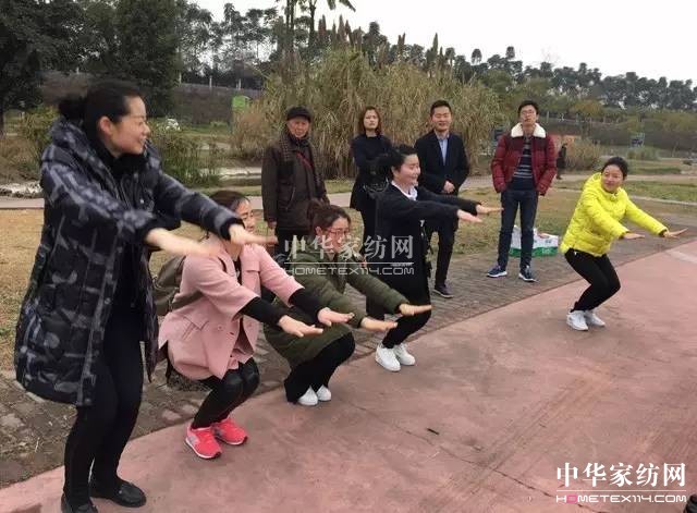 �Pʢ�Ҽ�����������Ӣ�R����ɽ�������@�����£�