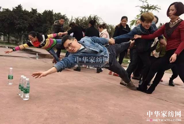 �Pʢ�Ҽ�����������Ӣ�R����ɽ�������@�����£�