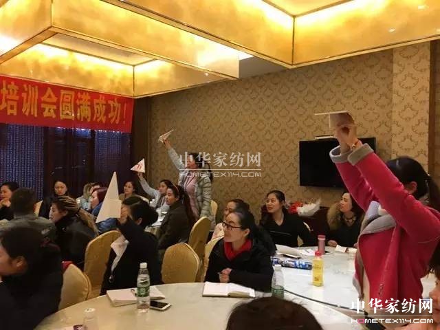 �Pʢ�Ҽ�����������Ӣ�R����ɽ�������@�����£�