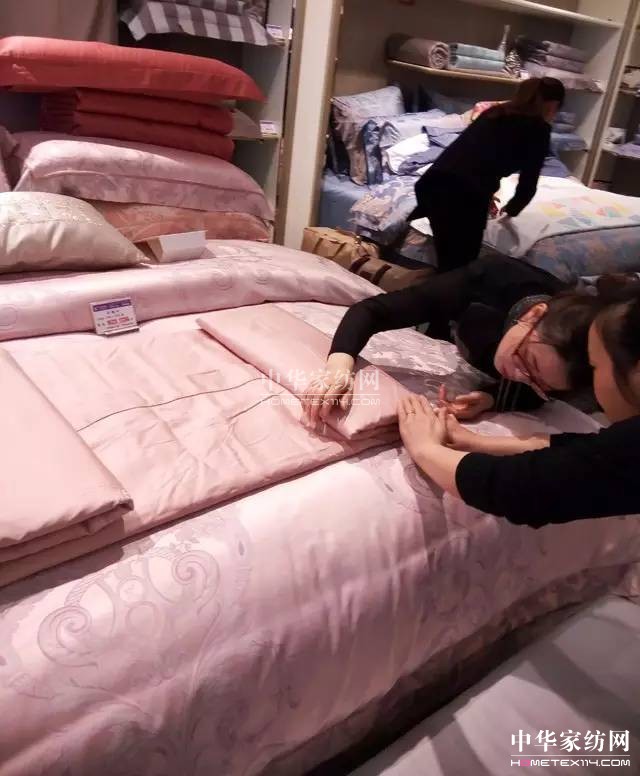 �Pʢ�Ҽ�����������Ӣ�R����ɽ�������@��������