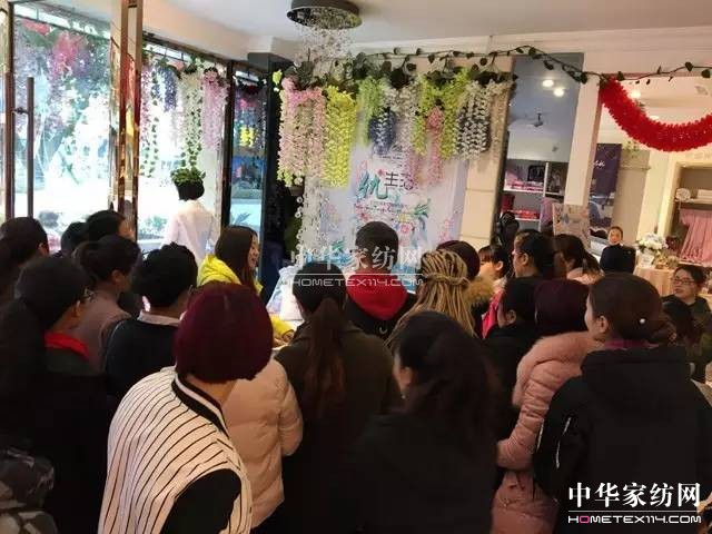 �Pʢ�Ҽ�����������Ӣ�R����ɽ�������@��������