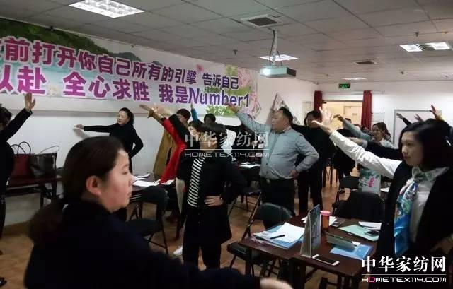 �Pʢ�Ҽ�����Ӣ���������f��Փ�������l��Ӣ����