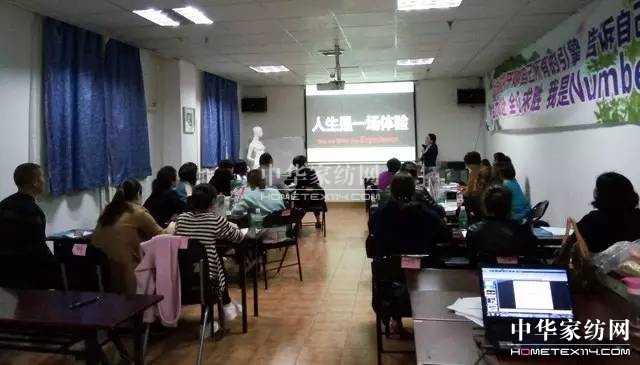 �Pʢ�Ҽ�����Ӣ���������f��Փ�������l��Ӣ����