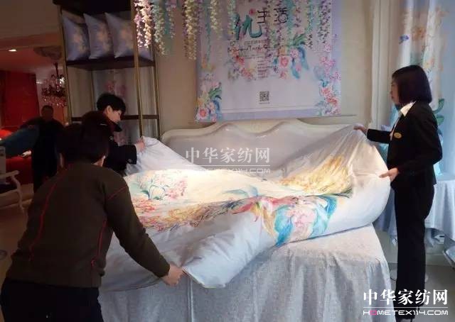 �Pʢ�Ҽ�����Ӣ���������f��Փ�������l��Ӣ����