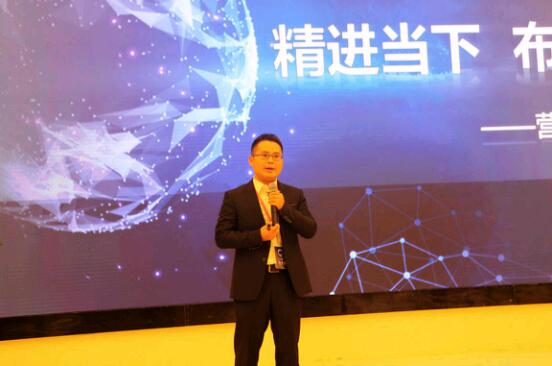 ���R���Ҽ�2017�ﶬ��Ʒ�l(f��)�����A�M��Ļ