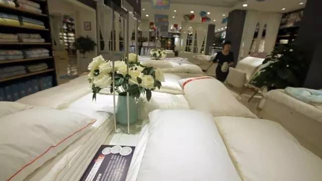 �L(f��ng)�Һ�ꖵĄPʢ�Ҿ������^�µ��_�I(y��)���Ȳ�������ȥ��