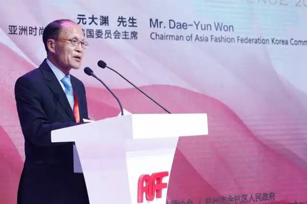 �����������˼�������ޕr(sh��)�������¸߶ȡ���2017���ޕr(sh��)��(li��n)�ϕ�(hu��)�Ї�(gu��)���(hu��)�ں������_