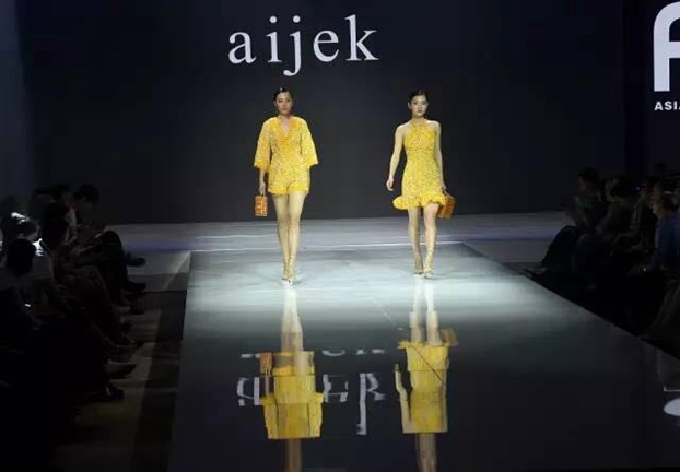 �����������˼�������ޕr(sh��)�������¸߶ȡ���2017���ޕr(sh��)��(li��n)�ϕ�(hu��)�Ї�(gu��)���(hu��)�ں������_