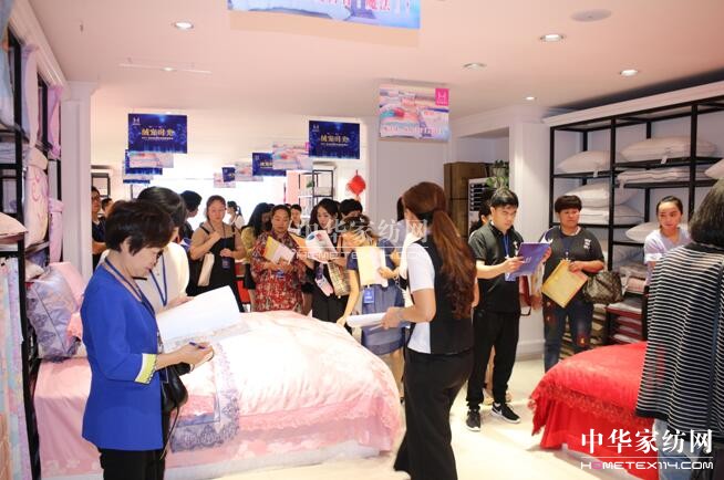 �z���D�Ҽ����q���r(sh��)�⡱2017�ﶬ��Ʒ�l(f��)����(hu��)