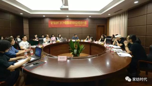 ��һ���O(sh��)Ӌ�L(f��ng)�����򺣌��������wܛ�b�O(sh��)Ӌ�M���\�������������_�u��