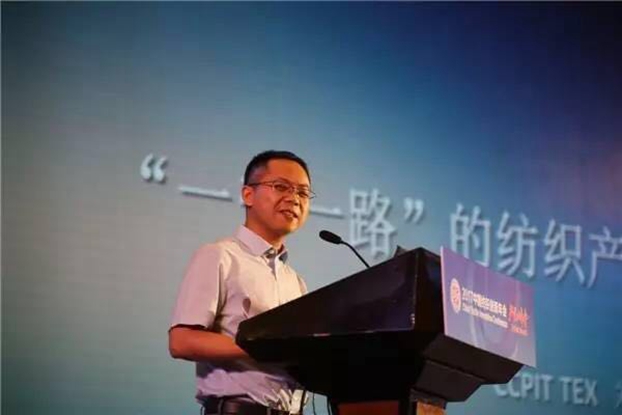 �������B(t��i)�µąf(xi��)ͬ��(chu��ng)���c�rֵ������2017�Ї�������(chu��ng)�����•�a(ch��n)Ʒ����ڸ��ݳɹ��e��