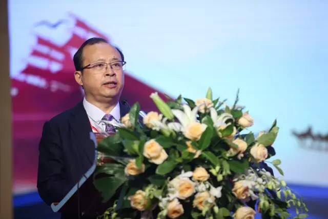 䁾̈́�(chu��ng)�����Gɫ���ɳ��m(x��)�l(f��)չ���½z·��2017��һ��һ·���������b�a(ch��n)�I(y��)�l(f��)չՓ���ڞ���ľ�R���_