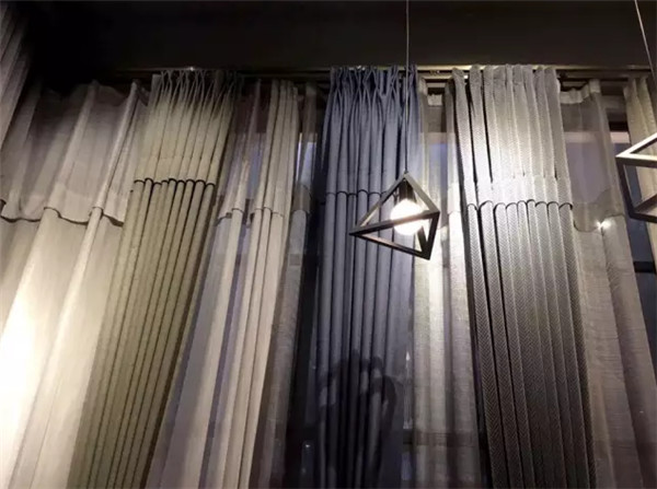 �����Ҳ�����20�d�L��ͬ�������٬F(xi��n)���L