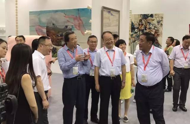 ����ҒҒ�c�c�εΡ���2017�Ї����H�w�Sˇ�gչ�ġ�ۙ�E�����ˌ�ζ