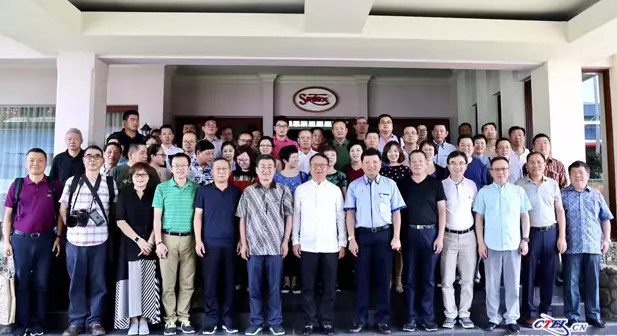 �O�����ʈF(tu��n)����ӡ�ᮔ(d��ng)?sh��)���I(y��)��չ����(gu��)�H�������A֮·