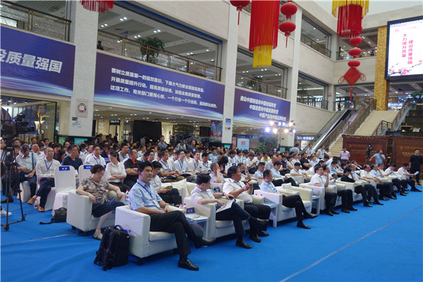 ȫ�������ИI(y��)���Ҽ����|(zh��)�������ӆT���M������Ї�•��ͨ���T�е������|(zh��)����(ji��)�_Ļʽ19���e��