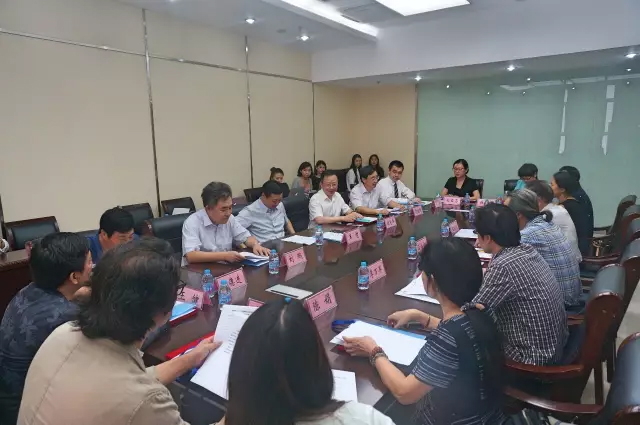 �Ҹ�������ζϯ����ͨ������������300���Ҽ��a(ch��n)Ʒ��Ů�����