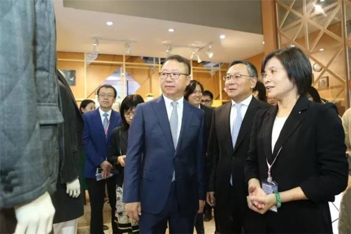 ���@��������L(f��ng)�����м�(li��n)���＾(li��n)չ���_Ļ