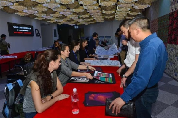 �Ҽ����彻�ו�ʮ��ĥһ���Z��÷����