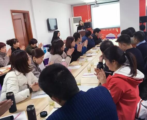 �o�^����������|ӛ�Pʢ�Ҽ�2018��һ���Ⱥ��Ŀ͑���(hu��)�h��